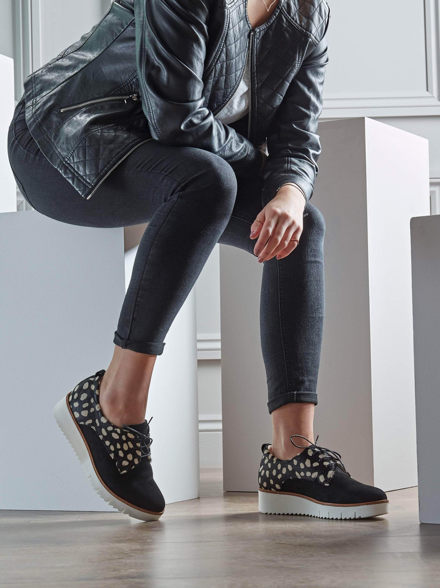 Hayle, a flatform in monochrome. The chunky sole has grooves for extra grip.