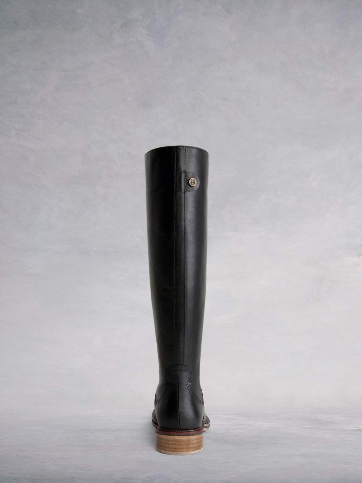 Paintbox - Black Leather