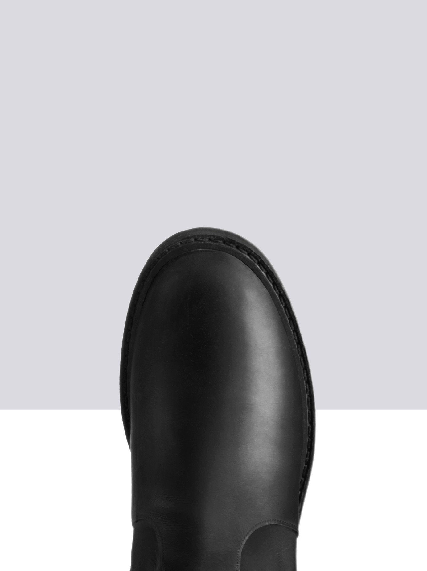 Triton - Black Waxed Nubuck