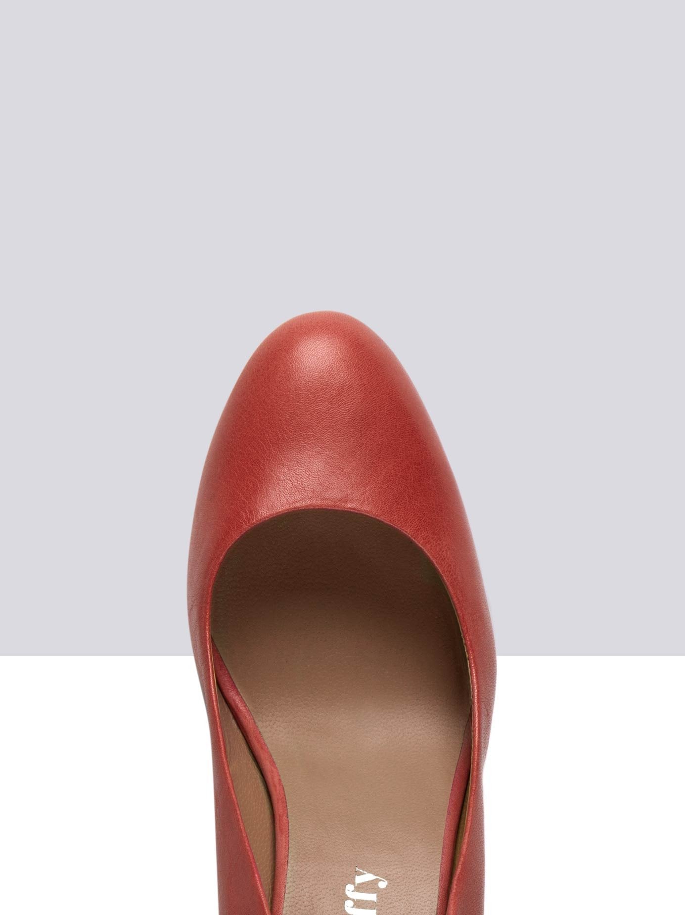 Tango - Coral Red Leather