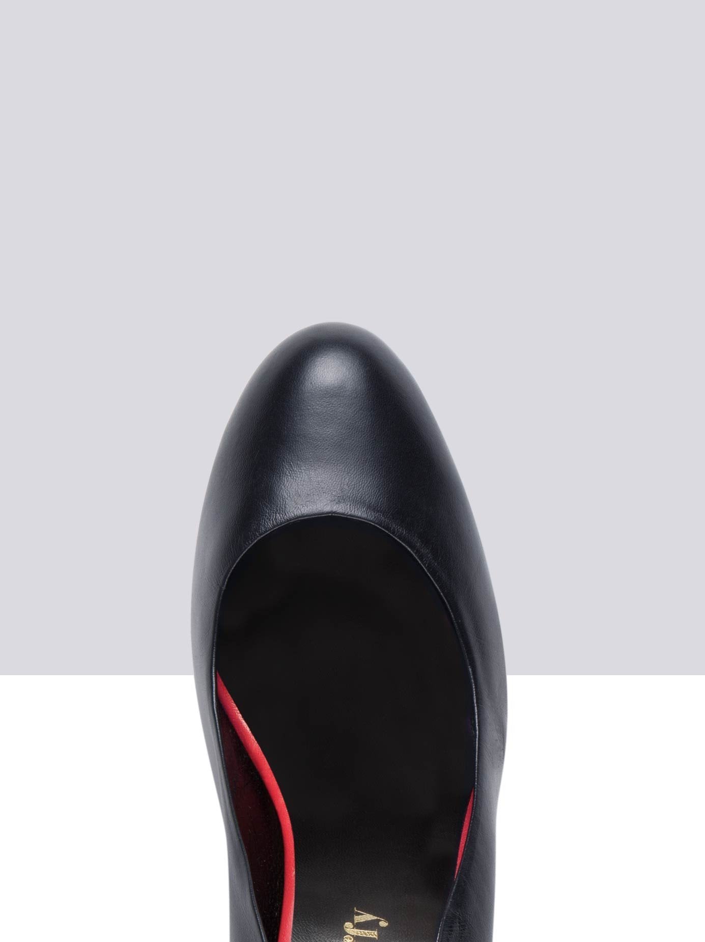 Tango - Navy Leather