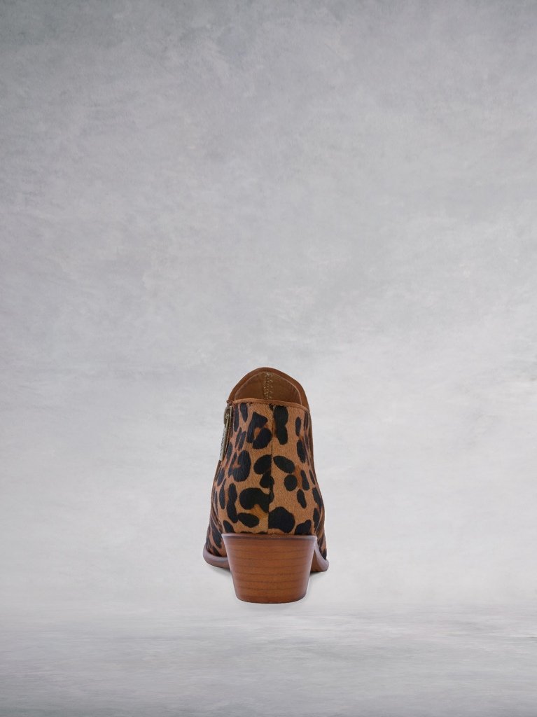 Albus - Leopard Hair Leather