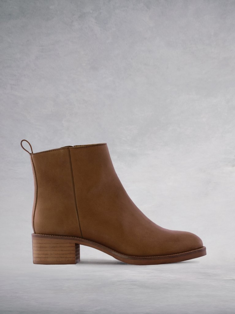 Arietty - Tan Leather