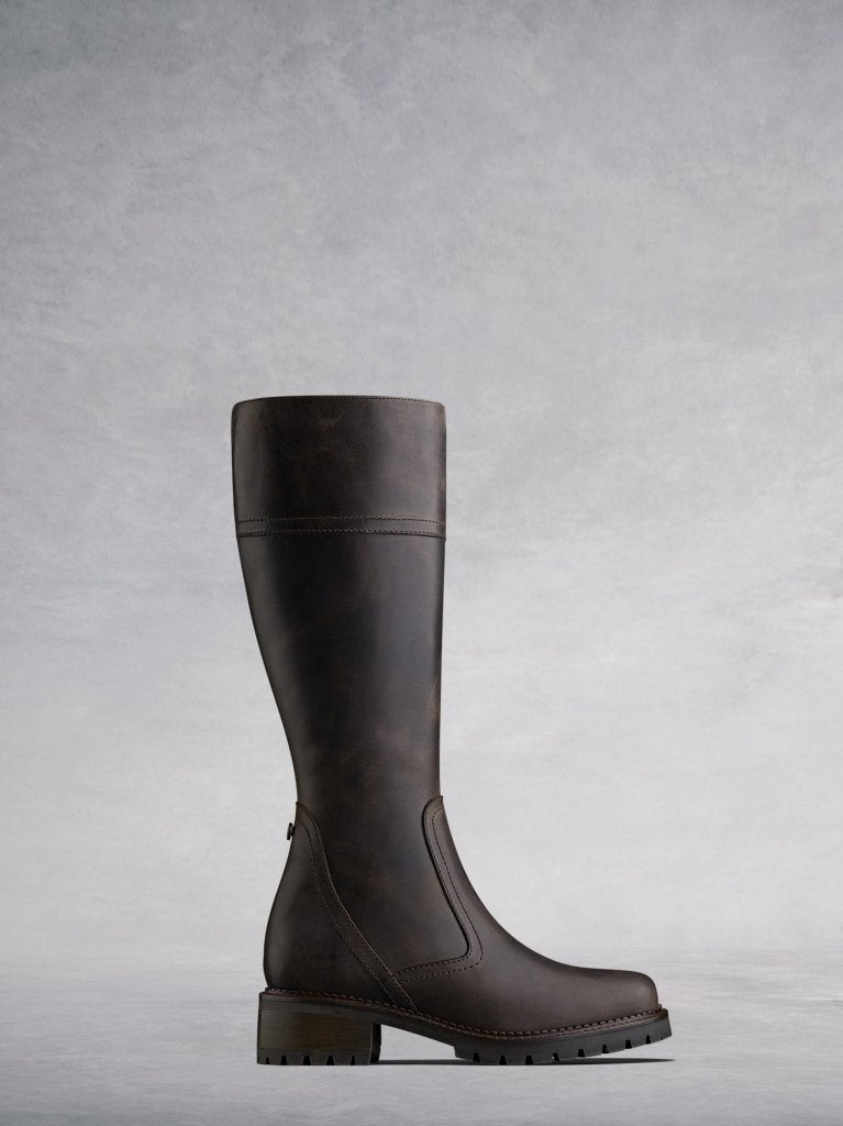 The Asham, a versatile everyday boot in hardwearing brown waxed nubuck. 