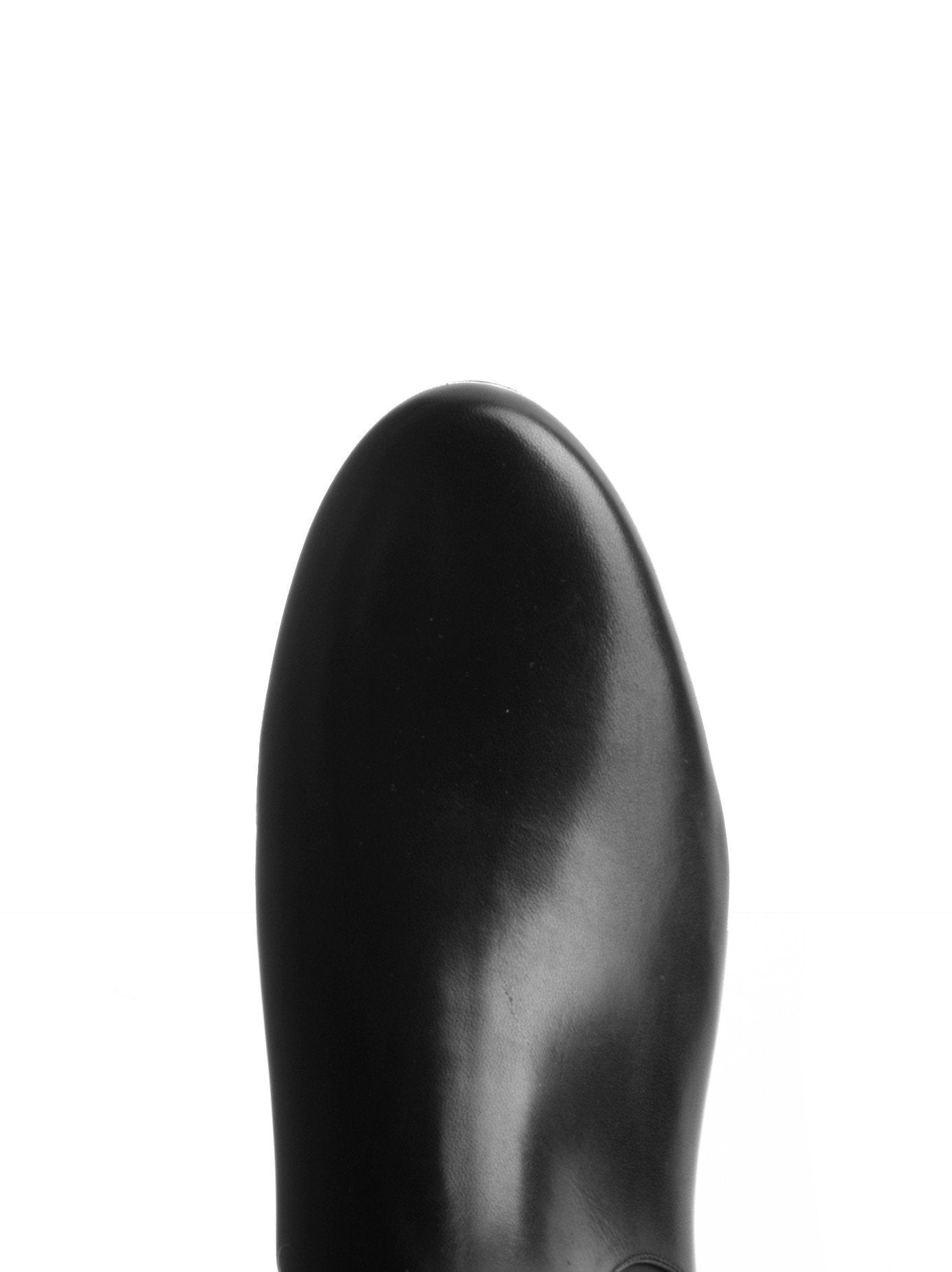 Harcourt - Black Leather