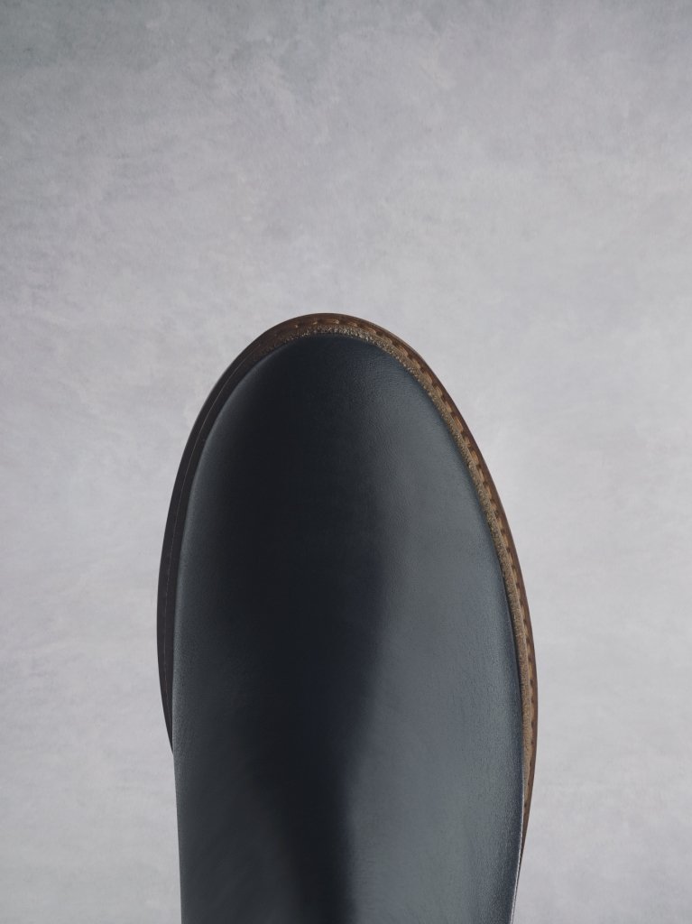 Kielder - Navy Leather