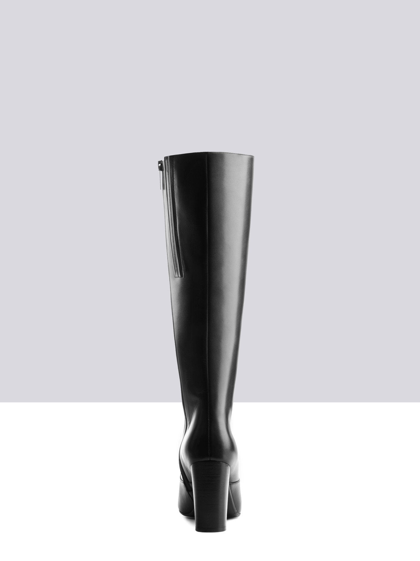 Melete - Black Leather