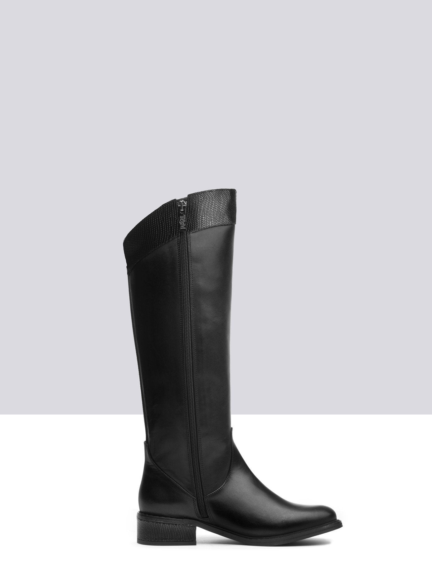 Mystic - Black Leather