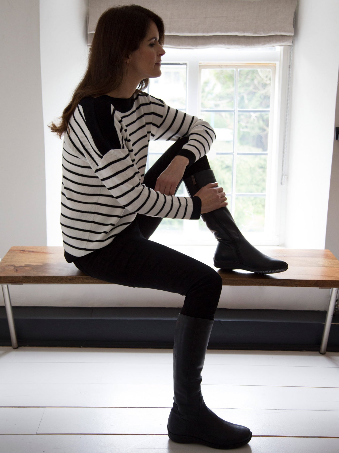 Part of ‘The Essentials’ collection, Malvern has warm fabric lining.