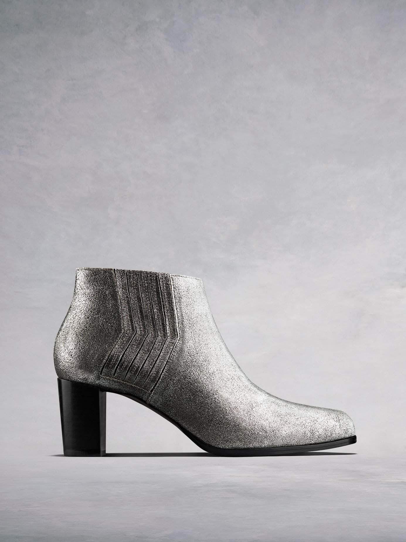 Miller, our metallic silver leather ankle boot is a modern take on the classic Chelsea boot. Available in standard or wide fit.