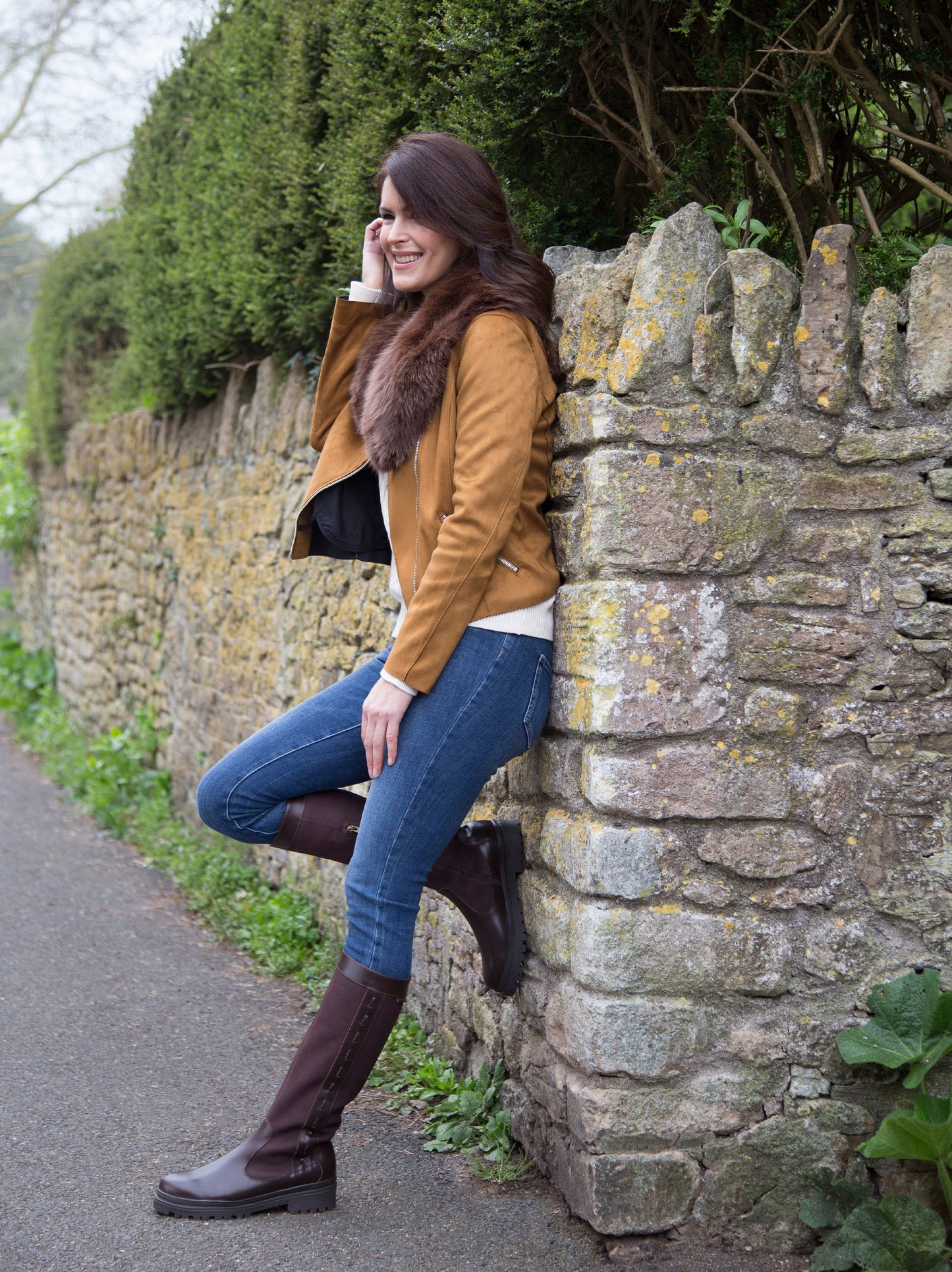 Oakford - Brown Nubuck