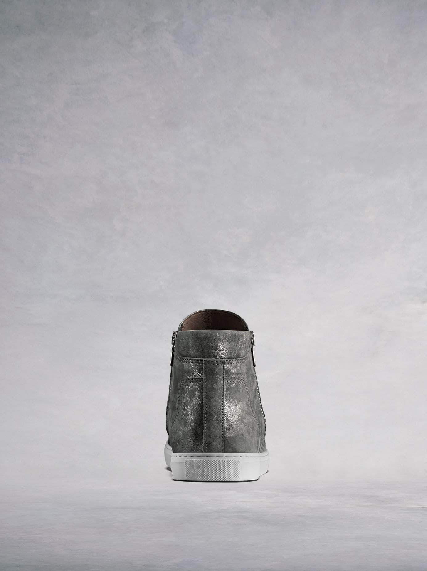Made from stylish pewter metallic leather with a contrast white sole.