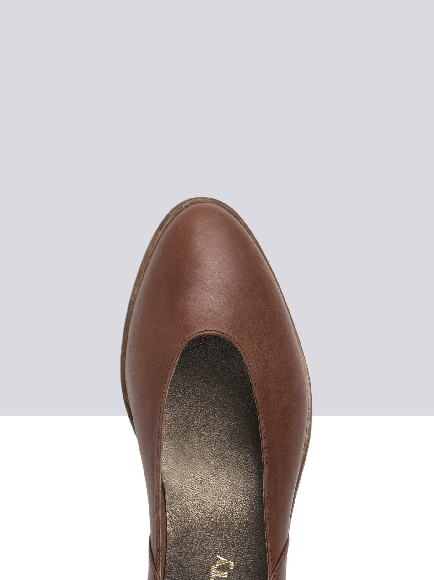 Dow - Pecan Tan Leather