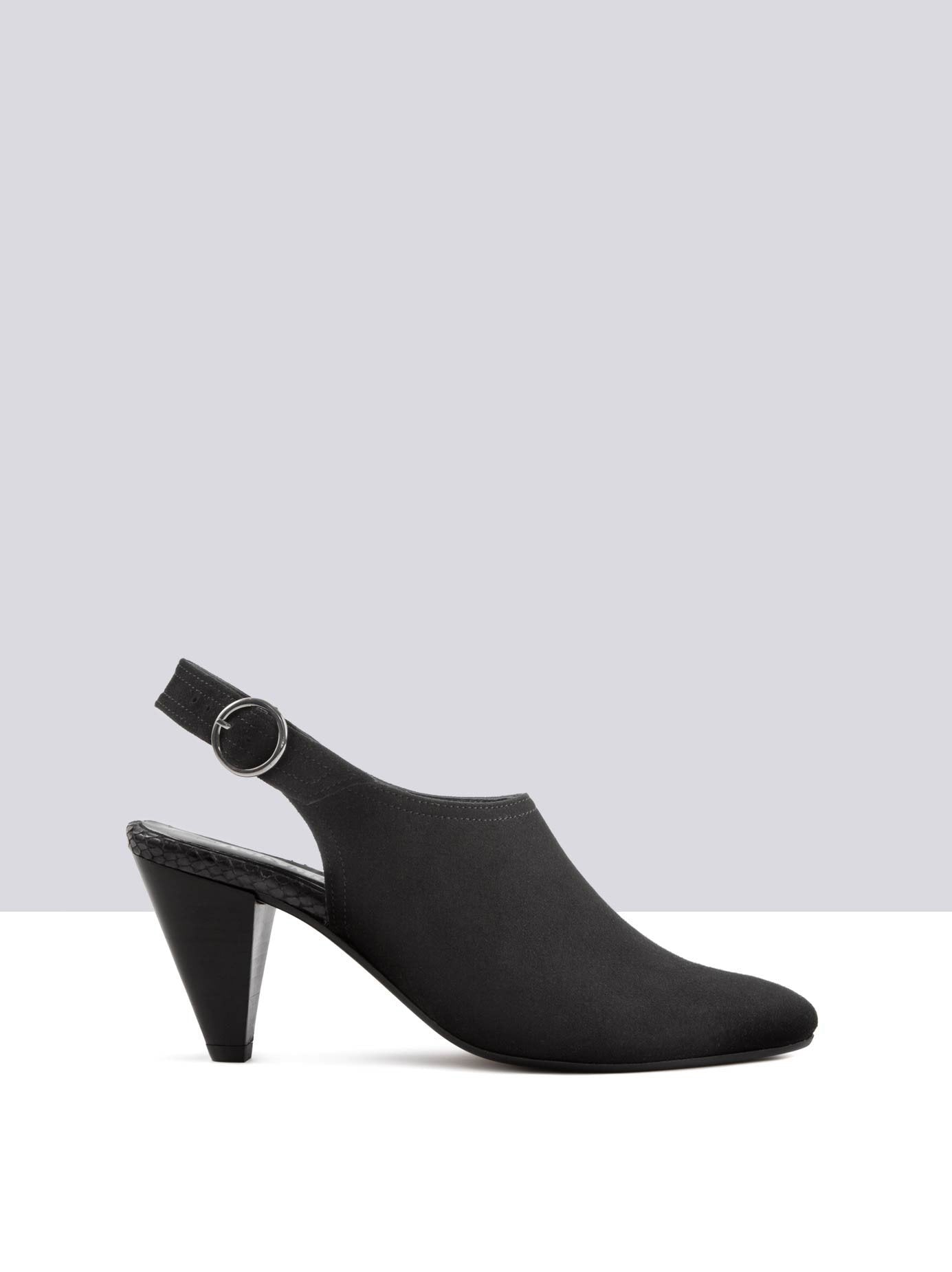 Faraway - Black Suede