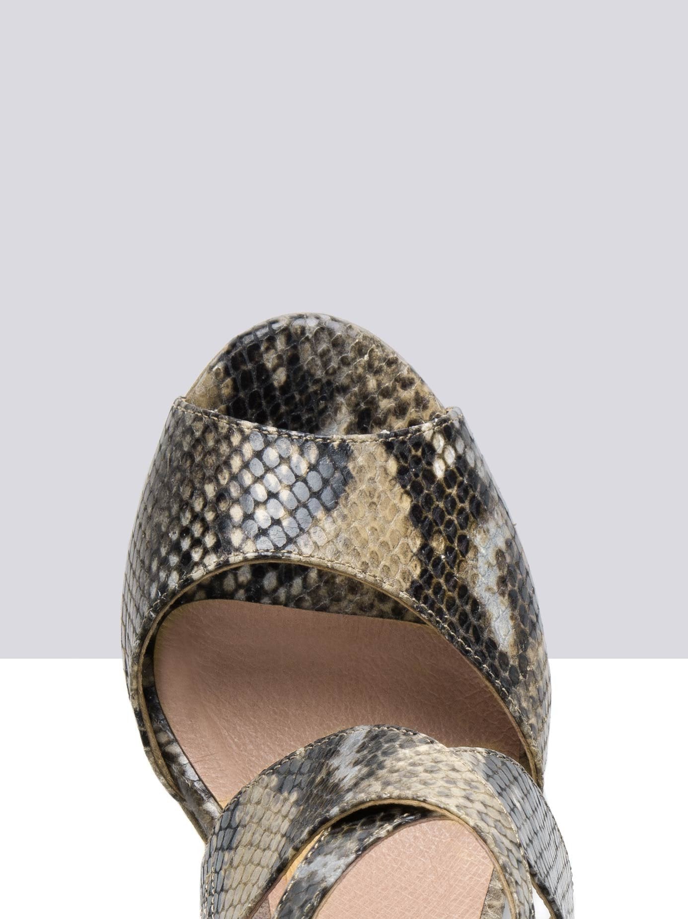 Merritt - Sand Snake Leather
