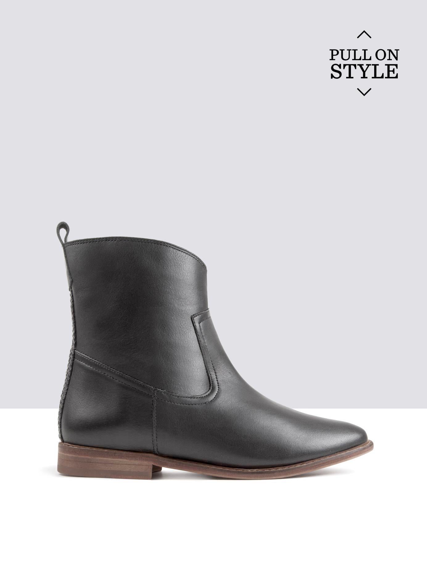 Prairie - Black Leather