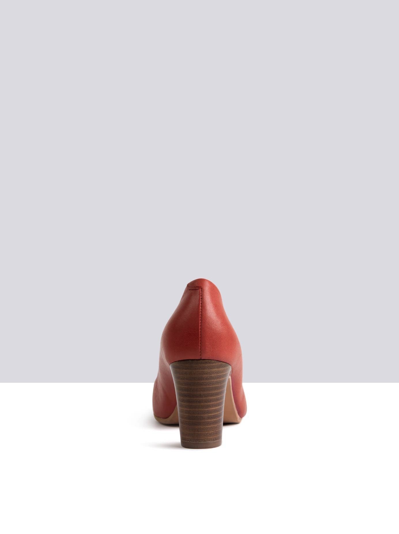 Tango - Coral Red Leather