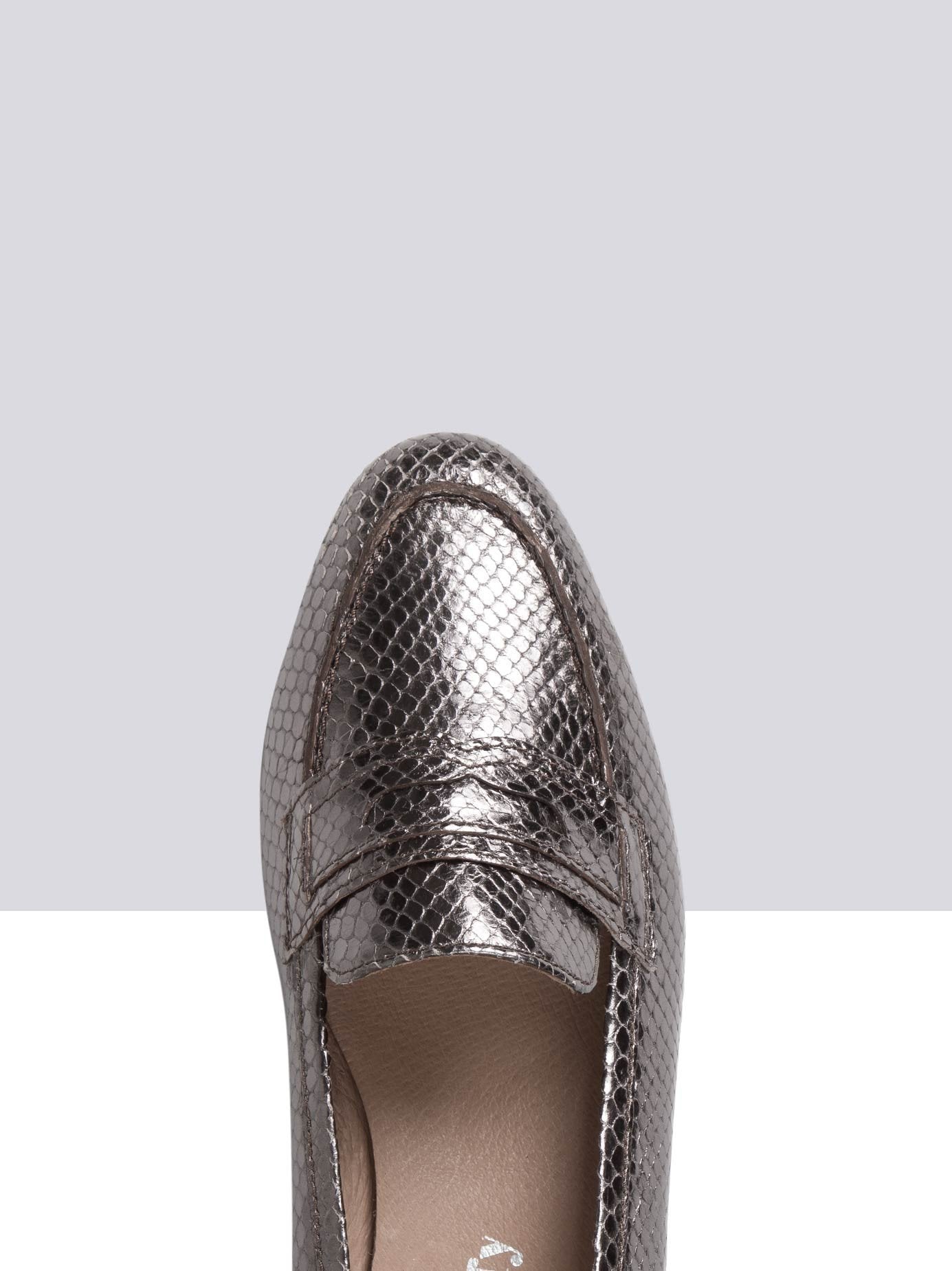 Totto - Pewter Snake Embossed Leather
