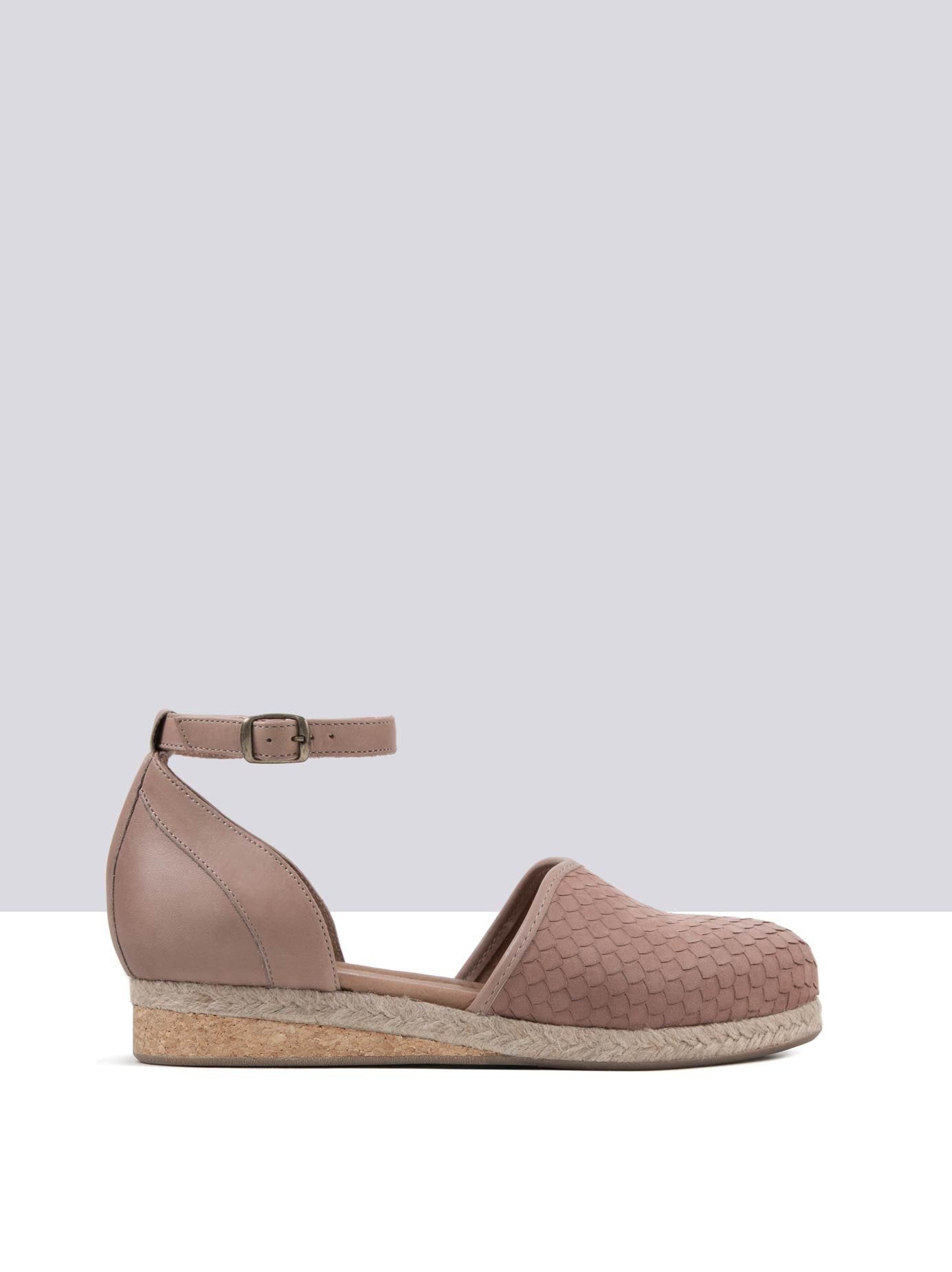 Virginia - Peignoir Pink Embossed Nubuck