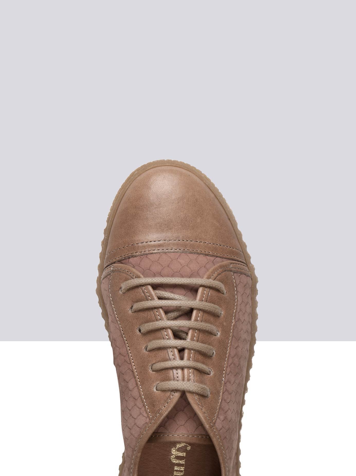 Williamsburg - Peignoir Pink Embossed Nubuck